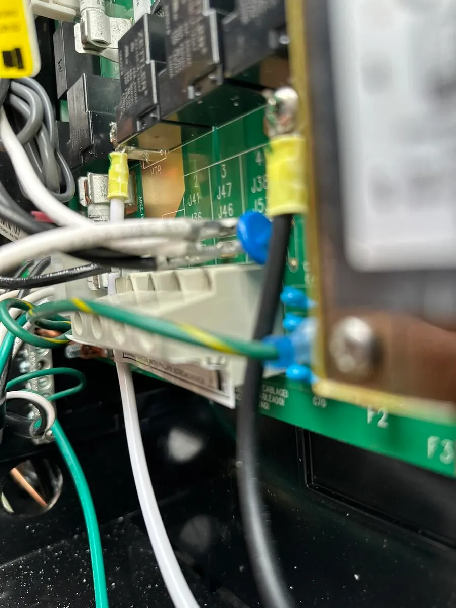 Disconnect switch and wiring at the hot tub