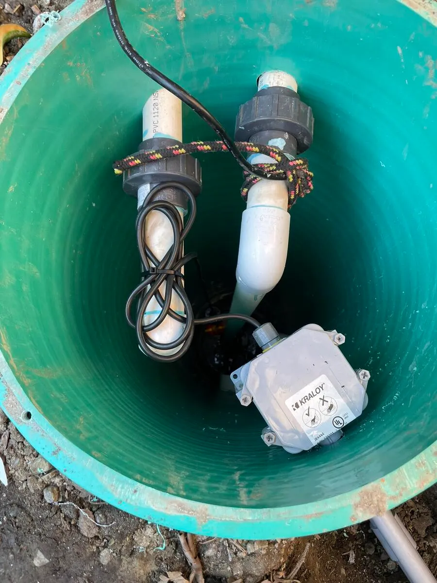 Septic system electrical wiring and connections